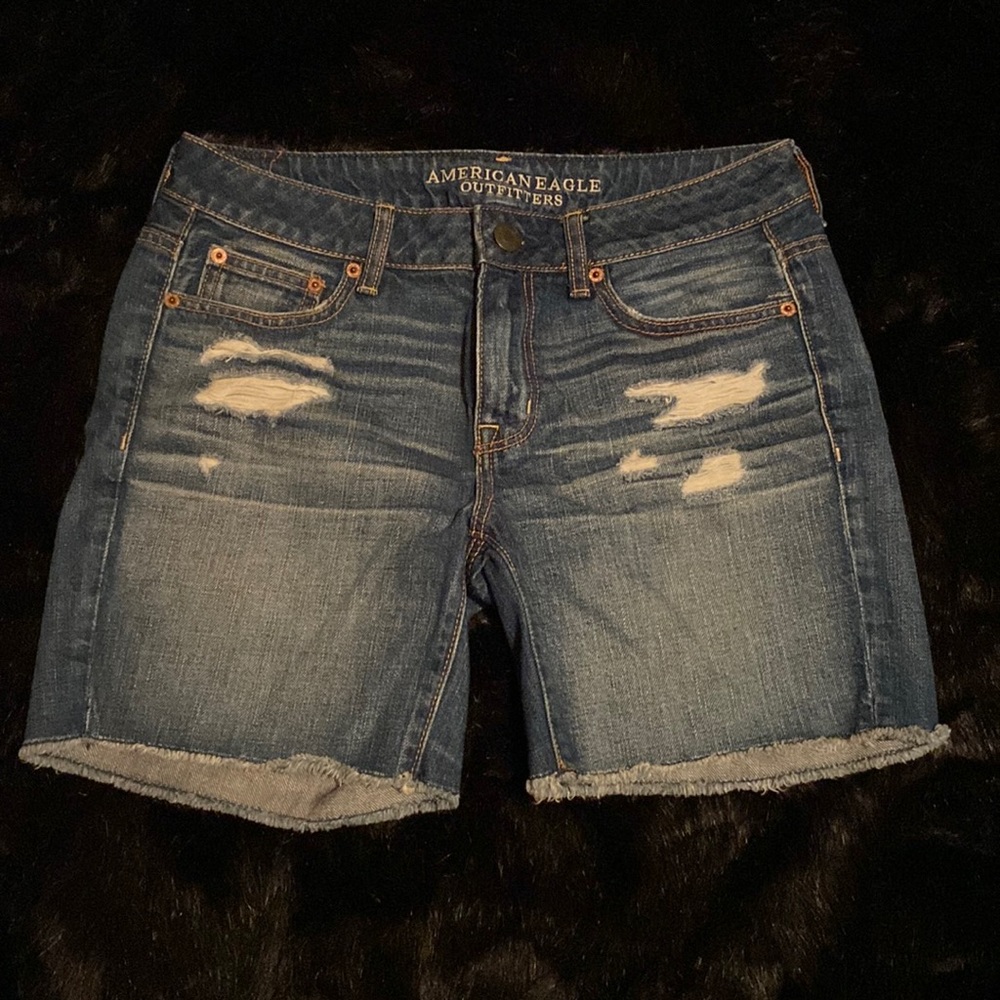 American Eagle size 2 Jean shorts